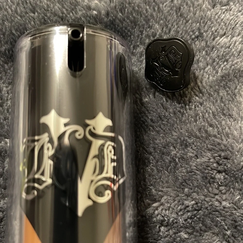 Kat Von D Deep 76 Warm Lock-it Foundation